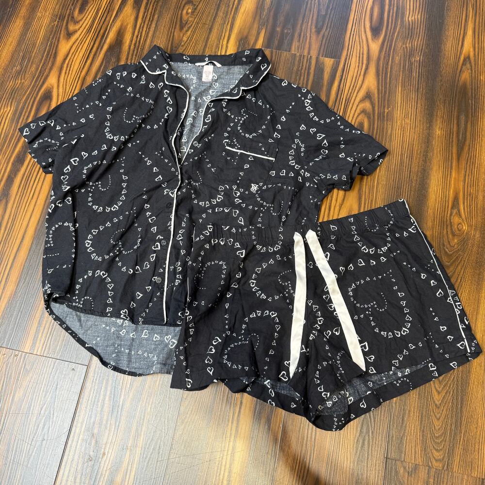 Victoria’s Secret Two Piece Short Pajama Set Size L